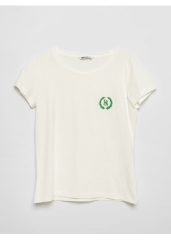 Koszulka damska z haftem na piersi biała Catterta 100 ze sklepu Big Star w kategorii Bluzki damskie - zdjęcie 167392523