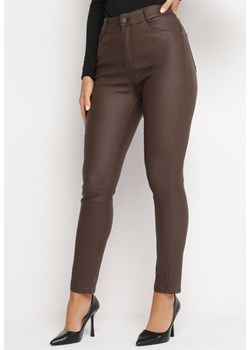 Ciemnobrązowe Spodnie Skinny Push Up Zami ze sklepu Born2be Odzież w kategorii Spodnie damskie - zdjęcie 167448653