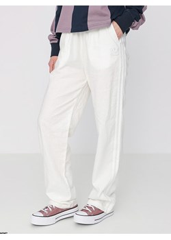 adidas Spodnie w kolorze białym ze sklepu Limango Polska w kategorii Spodnie damskie - zdjęcie 167451850