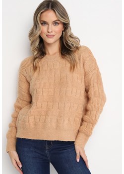 Jasnobrązowy Luźny Sweter Dzianinowy Zewdisse ze sklepu Born2be Odzież w kategorii Swetry damskie - zdjęcie 167454783