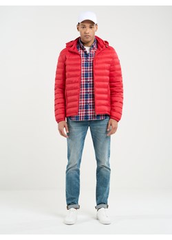 Pikowana kurtka męska z kapturem czerwona Acarf 603 ze sklepu Big Star w kategorii Kurtki męskie - zdjęcie 167461040
