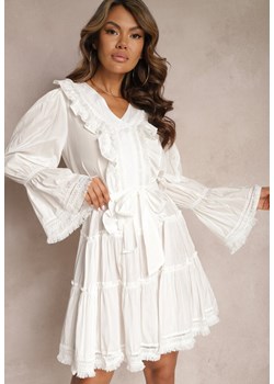 Biała Mini Sukienka o Rozkloszowanym Kroju z Falbankami i Materiałowym Paskiem w Talii Fiorfa ze sklepu Renee odzież w kategorii Sukienki - zdjęcie 167521993