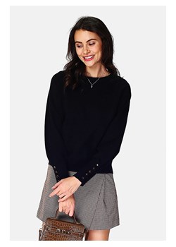 ASSUILI Sweter w kolorze czarnym ze sklepu Limango Polska w kategorii Swetry damskie - zdjęcie 167639540