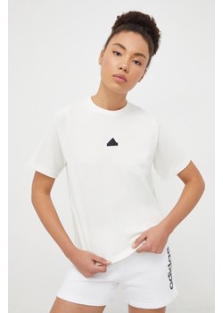 adidas t-shirt Z.N.E damski kolor beżowy IS3920 ze sklepu ANSWEAR.com w kategorii Bluzki damskie - zdjęcie 167649514