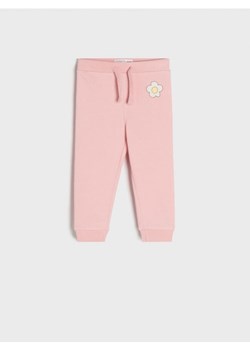 Sinsay - Spodnie dresowe jogger - różowy ze sklepu Sinsay w kategorii Spodnie i półśpiochy - zdjęcie 167652330