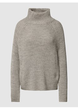 Sweter z dzianiny ze stójką model ‘ARWEN’ ze sklepu Peek&Cloppenburg  w kategorii Swetry damskie - zdjęcie 167673021