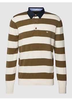 Sweter z dzianiny z kołnierzykiem polo model ‘Rugby’ ze sklepu Peek&Cloppenburg  w kategorii Swetry męskie - zdjęcie 167673730