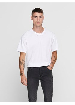 ONLY &amp; SONS Koszulka &quot;Matt&quot; w kolorze białym ze sklepu Limango Polska w kategorii T-shirty męskie - zdjęcie 167716981