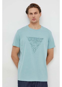 Guess t-shirt bawełniany męski kolor turkusowy z aplikacją M4RI27 K8FQ4 ze sklepu ANSWEAR.com w kategorii T-shirty męskie - zdjęcie 167718714