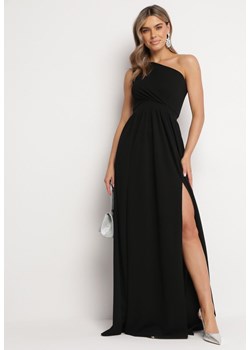 Czarna Rozkloszowana Sukienka Maxi na Jedno Ramię Beliotta ze sklepu Born2be Odzież w kategorii Sukienki - zdjęcie 167756162