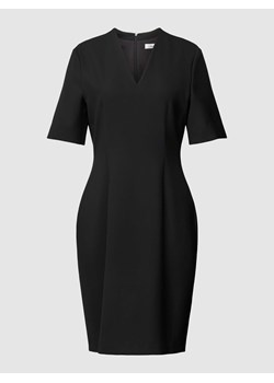 Sukienka o długości do kolan z dekoltem w serek ze sklepu Peek&Cloppenburg  w kategorii Sukienki - zdjęcie 167756862