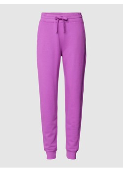 Spodnie dresowe z wpuszczanymi kieszeniami ze sklepu Peek&Cloppenburg  w kategorii Spodnie damskie - zdjęcie 167765201