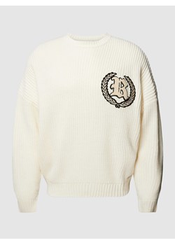 Sweter z dzianiny z nadrukiem z logo ze sklepu Peek&Cloppenburg  w kategorii Swetry męskie - zdjęcie 167765433