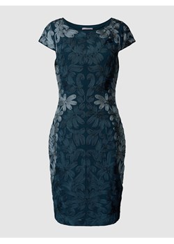 Sukienka koktajlowa o długości do kolan z kwiatowym wzorem ze sklepu Peek&Cloppenburg  w kategorii Sukienki - zdjęcie 167765680
