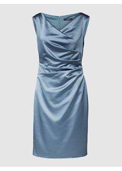 Sukienka koktajlowa z lejącym dekoltem ze sklepu Peek&Cloppenburg  w kategorii Sukienki - zdjęcie 167769084