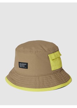 Czapka typu bucket hat z naszywką z logo ze sklepu Peek&Cloppenburg  w kategorii Kapelusze męskie - zdjęcie 167769180