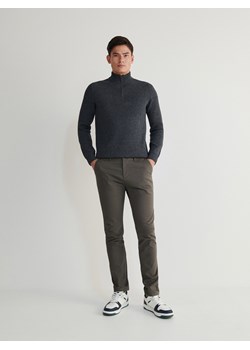 Reserved - Spodnie chino slim fit - ciemnoszary ze sklepu Reserved w kategorii Spodnie męskie - zdjęcie 167778163