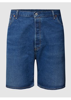 Szorty jeansowe PLUS SIZE z naszywką z logo model ‘HEMMED’ ze sklepu Peek&Cloppenburg  w kategorii Spodenki męskie - zdjęcie 167791063