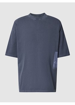 T-shirt o kroju oversized z nadrukiem z logo model ‘overdye’ ze sklepu Peek&Cloppenburg  w kategorii T-shirty męskie - zdjęcie 167809384