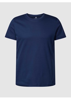 T-shirt z prążkowanym okrągłym dekoltem ze sklepu Peek&Cloppenburg  w kategorii T-shirty męskie - zdjęcie 167809531