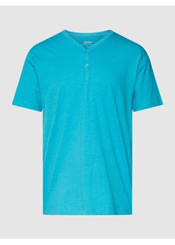 T-shirt z dekoltem serafino ze sklepu Peek&Cloppenburg  w kategorii T-shirty męskie - zdjęcie 167813801