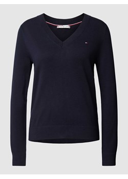 Sweter o normalnym kroju w jednolitym kolorze ze sklepu Peek&Cloppenburg  w kategorii Swetry damskie - zdjęcie 167814864