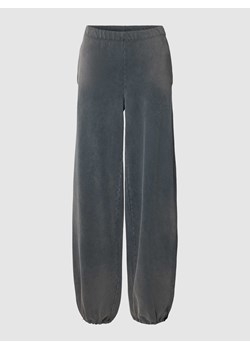Spodnie dresowe w stylu Y2K z efektem sprania ze sklepu Peek&Cloppenburg  w kategorii Spodnie damskie - zdjęcie 167851080