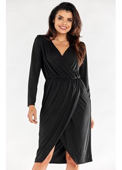Sukienka kopertowa połyskująca czarna A548, Kolor czarny, Rozmiar M, Awama ze sklepu Primodo w kategorii Sukienki - zdjęcie 167853500