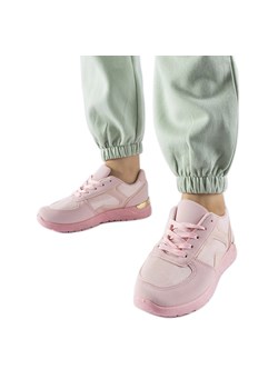 Różowe sneakersy z łączonych materiałów Gallo ze sklepu ButyModne.pl w kategorii Buty sportowe damskie - zdjęcie 167872774