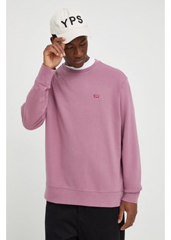 Levi&apos;s bluza męska kolor różowy gładka ze sklepu ANSWEAR.com w kategorii Bluzy męskie - zdjęcie 167899592