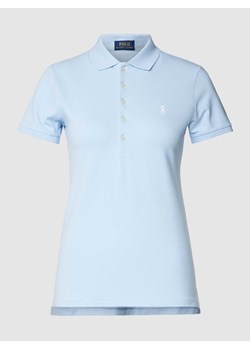 Koszulka polo o kroju slim fit z wyhaftowanym logo model ‘JULIE’ ze sklepu Peek&Cloppenburg  w kategorii Bluzki damskie - zdjęcie 167933583