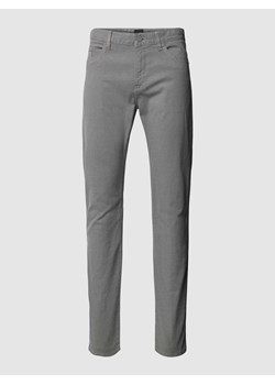 Chinosy o kroju slim fit z fakturowanym wzorem model ‘Delaware’ ze sklepu Peek&Cloppenburg  w kategorii Spodnie męskie - zdjęcie 167934671