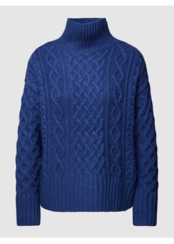 Sweter z wywijanym kołnierzem ze ściegiem warkoczowym ze sklepu Peek&Cloppenburg  w kategorii Swetry damskie - zdjęcie 167958610