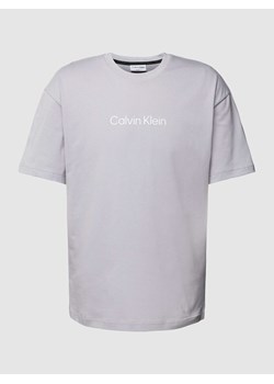 T-shirt z nadrukiem z logo model ‘HERO’ ze sklepu Peek&Cloppenburg  w kategorii T-shirty męskie - zdjęcie 168079704