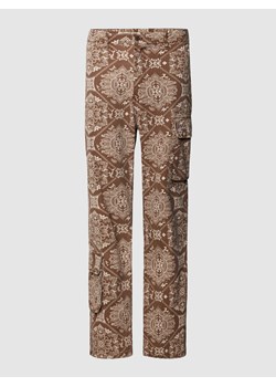 Spodnie materiałowe z nakładanymi kieszeniami z patką ze sklepu Peek&Cloppenburg  w kategorii Spodnie męskie - zdjęcie 168080022