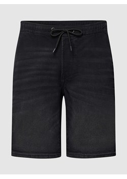 Szorty jeansowe z bocznymi,wpuszczanymi kieszeniami ze sklepu Peek&Cloppenburg  w kategorii Spodenki męskie - zdjęcie 168081333