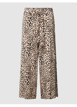 Spodnie materiałowe ze zwierzęcym nadrukiem ze sklepu Peek&Cloppenburg  w kategorii Spodnie damskie - zdjęcie 168082690