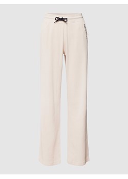 Spodnie dresowe z fakturą wafla model ‘MONOTYPE’ ze sklepu Peek&Cloppenburg  w kategorii Spodnie damskie - zdjęcie 168082784