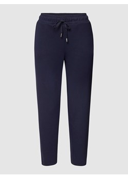 Spodnie dresowe z lamowanymi kieszeniami z tyłu ze sklepu Peek&Cloppenburg  w kategorii Spodnie damskie - zdjęcie 168083203