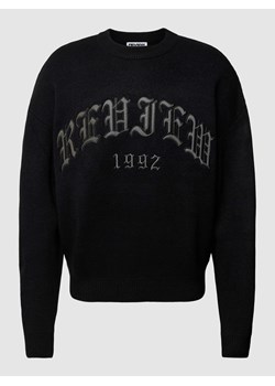 Sweter z dzianiny z haftem OLD ENGLISH ze sklepu Peek&Cloppenburg  w kategorii Swetry męskie - zdjęcie 168086854