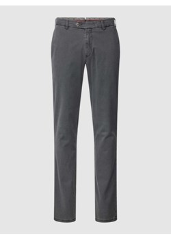 Spodnie materiałowe z zapięciem na guzik ze sklepu Peek&Cloppenburg  w kategorii Spodnie męskie - zdjęcie 168089381