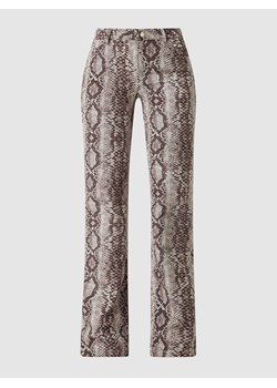 Rozkloszowane spodnie ze zwierzęcym nadrukiem ze sklepu Peek&Cloppenburg  w kategorii Spodnie damskie - zdjęcie 168089440