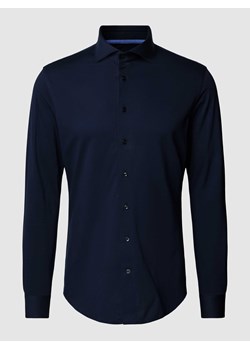 Koszula biznesowa z listwą guzikową model ‘CUTAWAY’ ze sklepu Peek&Cloppenburg  w kategorii Koszule męskie - zdjęcie 168090192