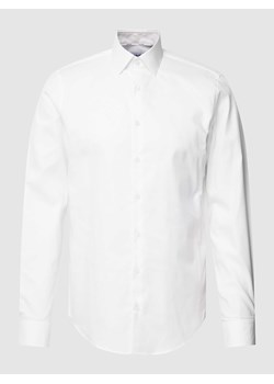 Koszula biznesowa o kroju slim fit z kołnierzykiem typu kent ze sklepu Peek&Cloppenburg  w kategorii Koszule męskie - zdjęcie 168091064
