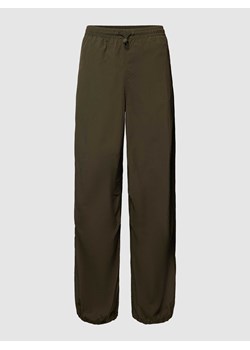 Spodnie materiałowe z elastycznym pasem model ‘JOAN’ ze sklepu Peek&Cloppenburg  w kategorii Spodnie damskie - zdjęcie 168091311