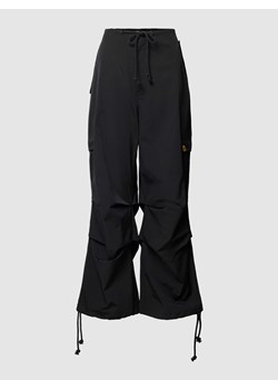 Spodnie cargo o kroju baggy fit w stylu parachute ze sklepu Peek&Cloppenburg  w kategorii Spodnie damskie - zdjęcie 168094183