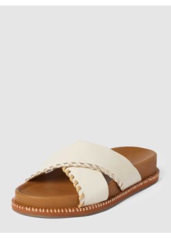 Sandały ze skóry naturalnej ze sklepu Peek&Cloppenburg  w kategorii Klapki damskie - zdjęcie 168095811