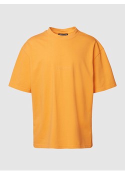 T-shirt o kroju oversized z bawełny z detalem z logo model ‘Colne’ ze sklepu Peek&Cloppenburg  w kategorii T-shirty męskie - zdjęcie 168096831