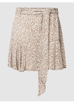 Spódnica mini z kwiatowym wzorem na całej powierzchni ze sklepu Peek&Cloppenburg  w kategorii Spódnice - zdjęcie 168097192