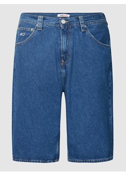 Szorty jeansowe o kroju baggy fit z detalem z logo ze sklepu Peek&Cloppenburg  w kategorii Spodenki męskie - zdjęcie 168097344